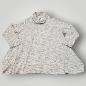 Lila Rose Womens PLUS 1X Light Gray Turtleneck Long Sleeve Rayon Blend Tunic Top
